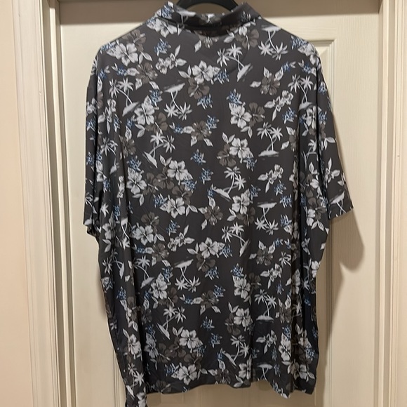 Roundtree and Yorke Performance Polo 3XB - Picture 4 of 6